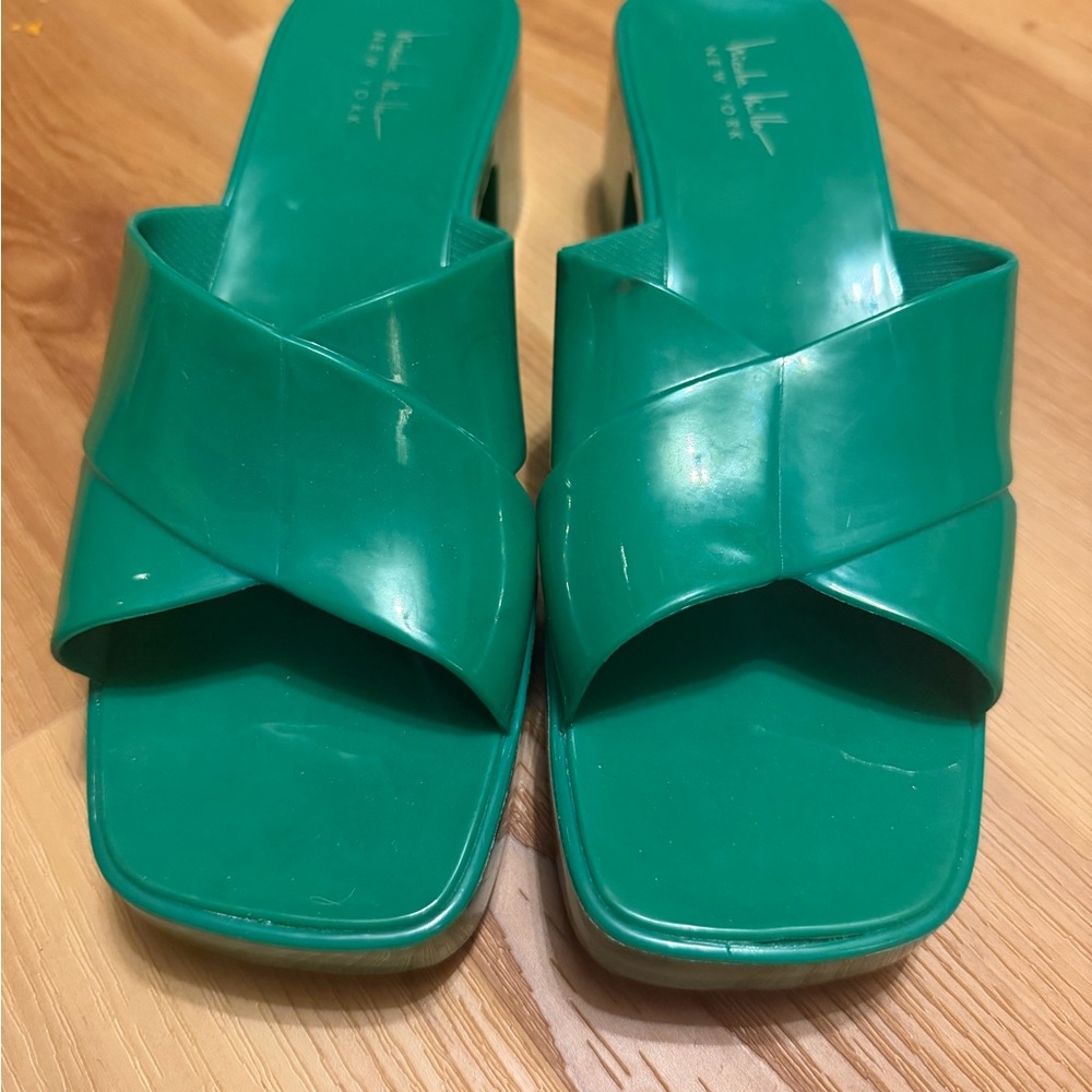 Nicole Miller Emerald Green Mules